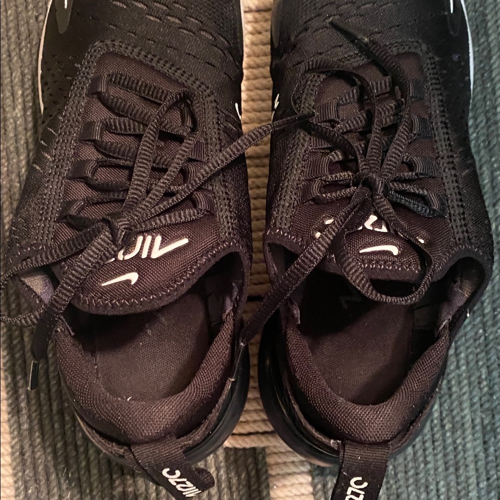 Nike Air Max 270 Black and White Sneakers - Picture 9 of 16